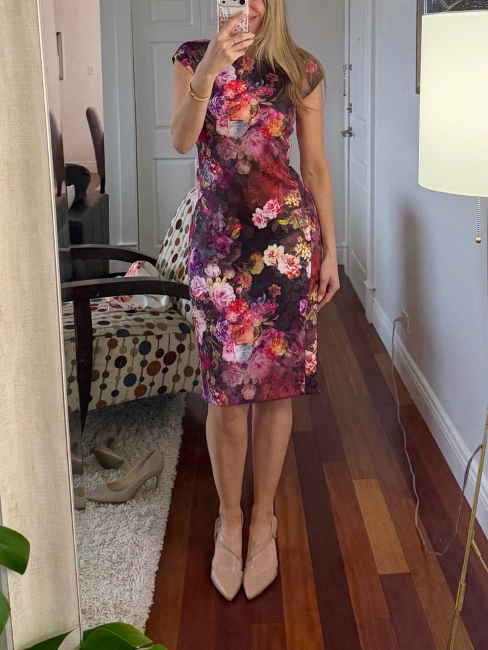 Spring Floral Cap Sleeve Midi Beiges by ECI Shift Dress Size 6
